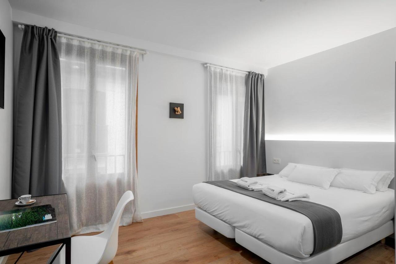 32 De Agosto Rooms ซานเซบาสเตียน ภายนอก รูปภาพ